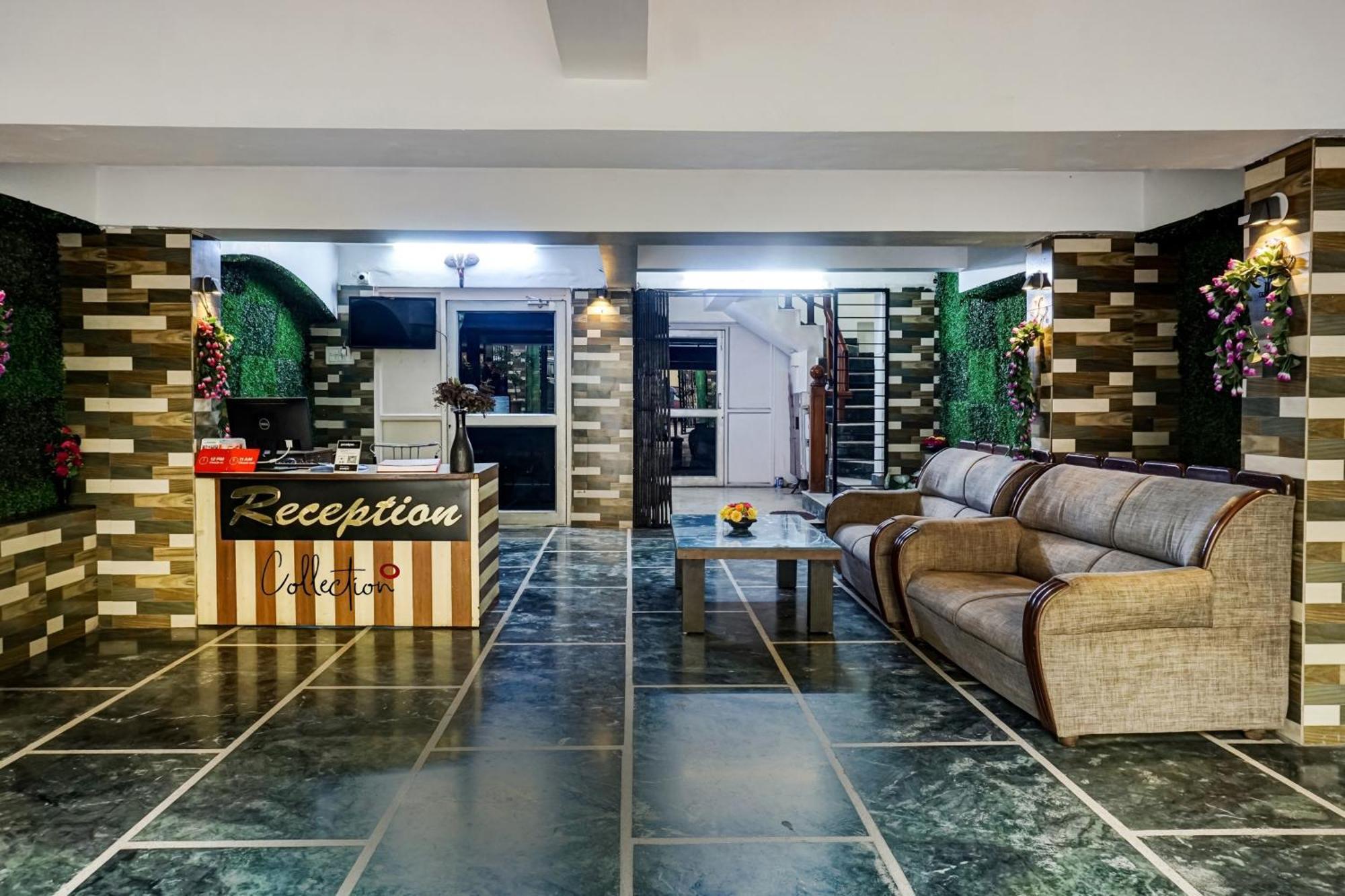 Hotel Galaxy Residency Kalyani Nagar Pune Exteriör bild